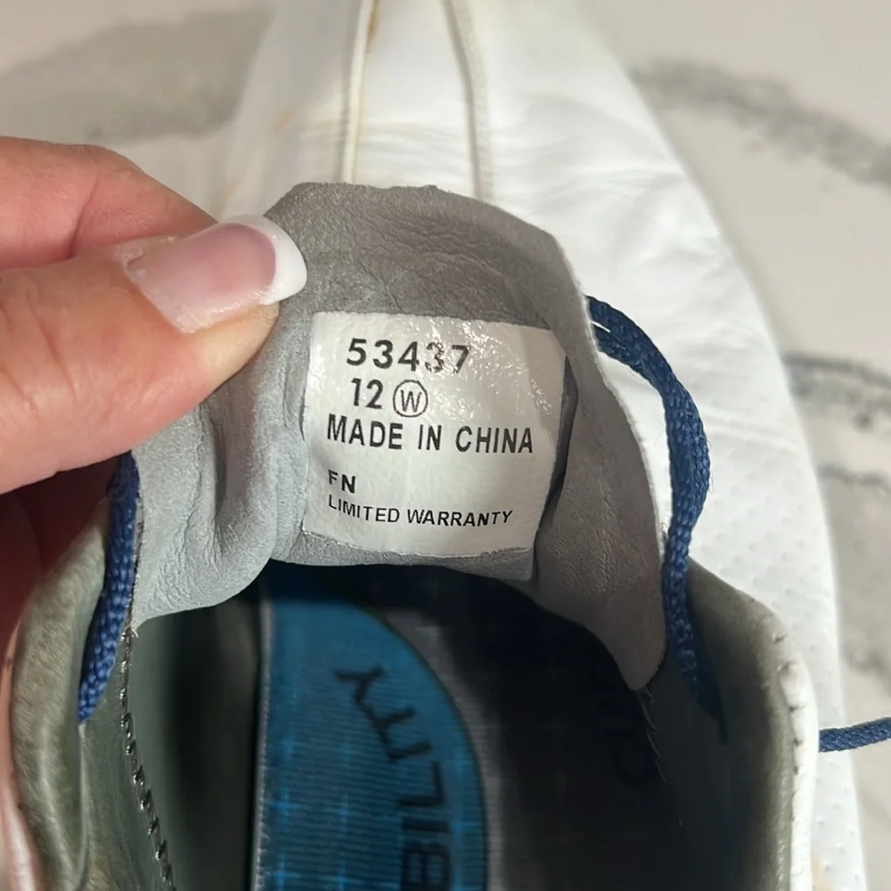 Men’s Golf Shoes Size 12‎
